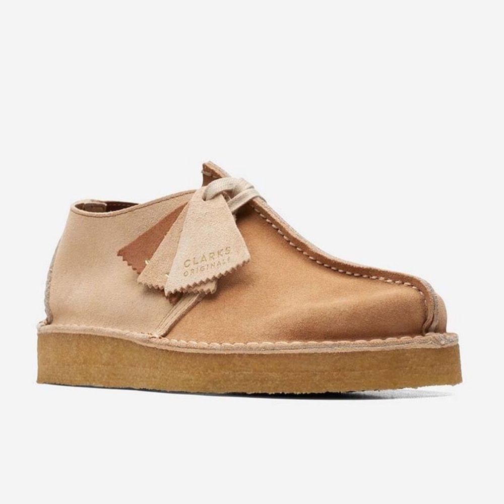 Clarks Desert Trek 9.5 women
